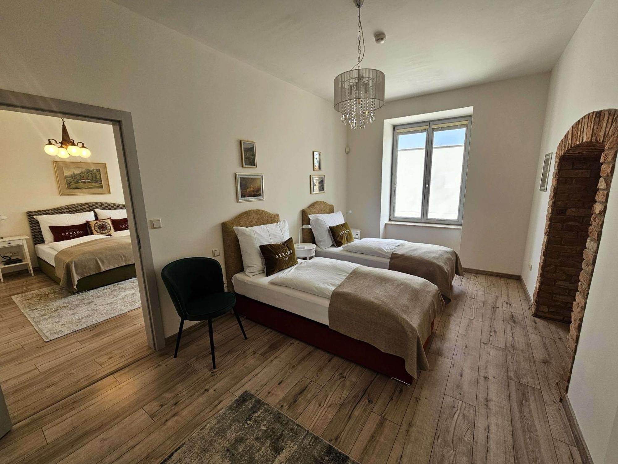 Arkady Hof Hotel Stupava Room photo